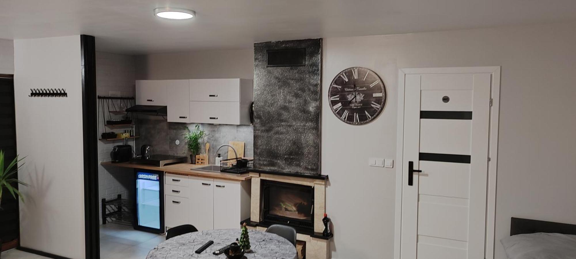 Przytulny Zakatek Aparthotel Zerniki Wroclawskie Ngoại thất bức ảnh