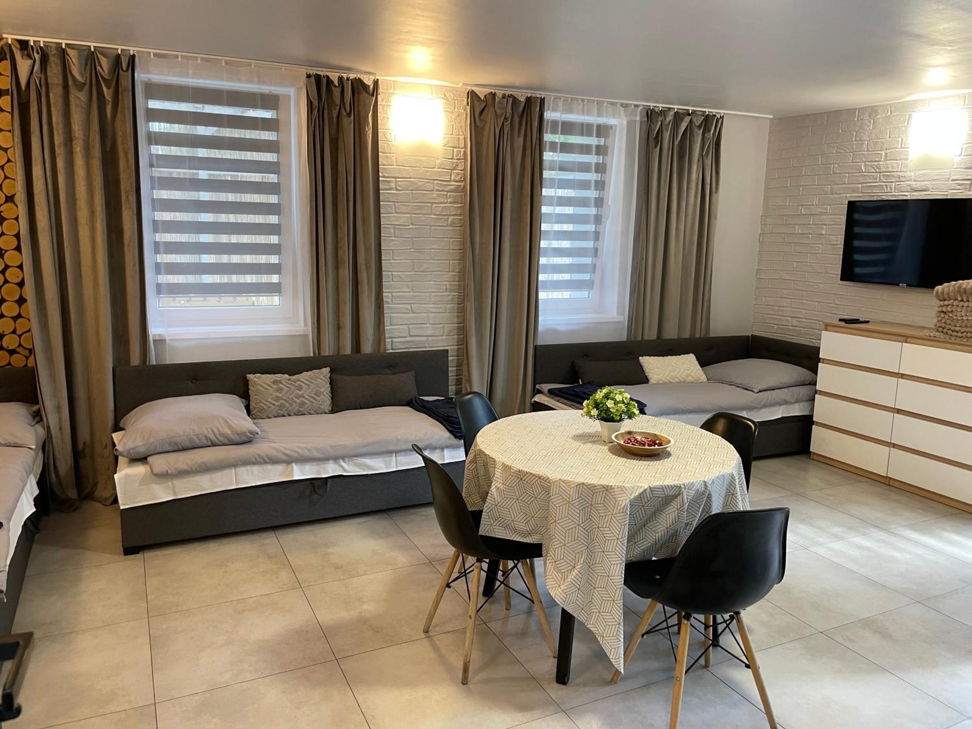 Przytulny Zakatek Aparthotel Zerniki Wroclawskie Ngoại thất bức ảnh