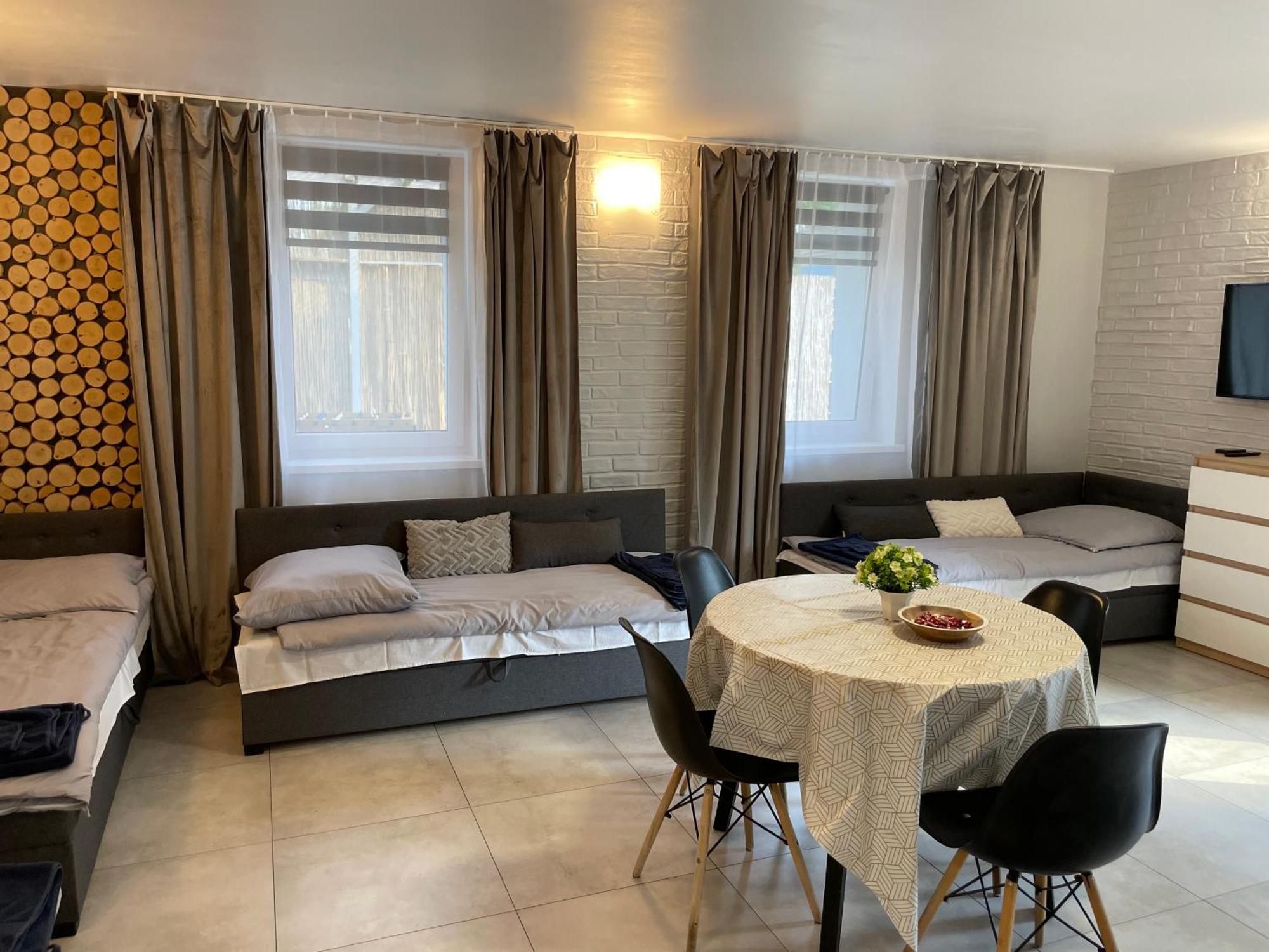 Przytulny Zakatek Aparthotel Zerniki Wroclawskie Ngoại thất bức ảnh